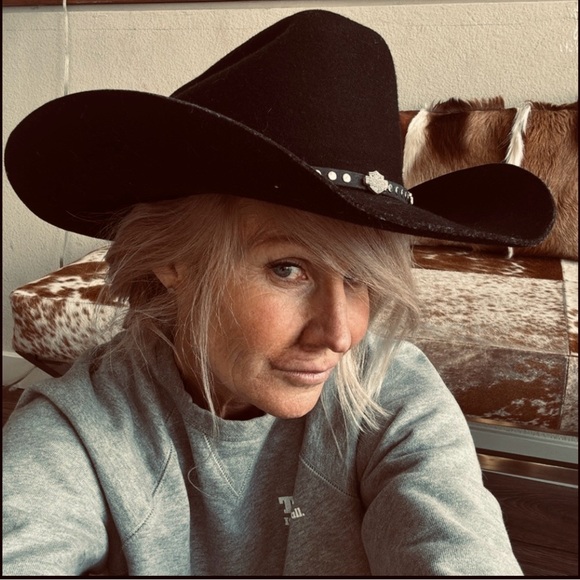 Harley-Davidson Accessories - Harley-Davidson vintage felt studded Cowboy Hat size xl